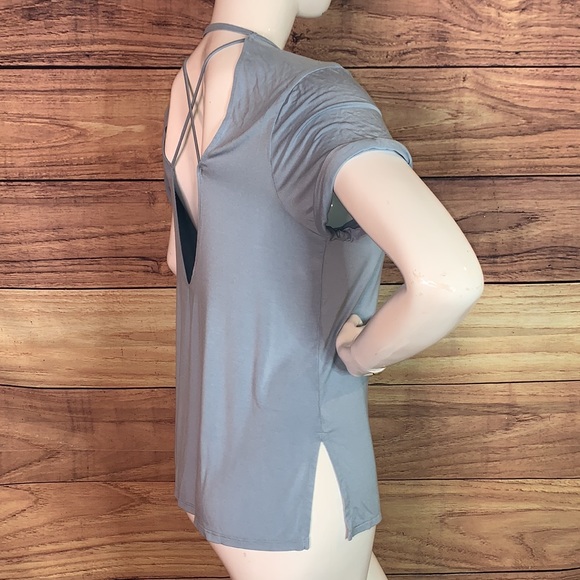 NUX Back talk open crisscross strap back silky top baby blue tee deep V sz L LG - Picture 8 of 9